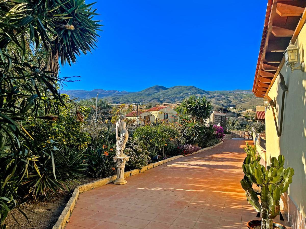 Arico Viejo Exquisite Rural House With Garden, Pool And Sea Viewsヴィラ エクステリア 写真